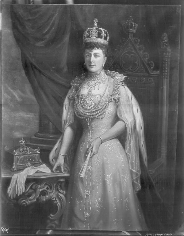 Queen Mary (1867-1953).