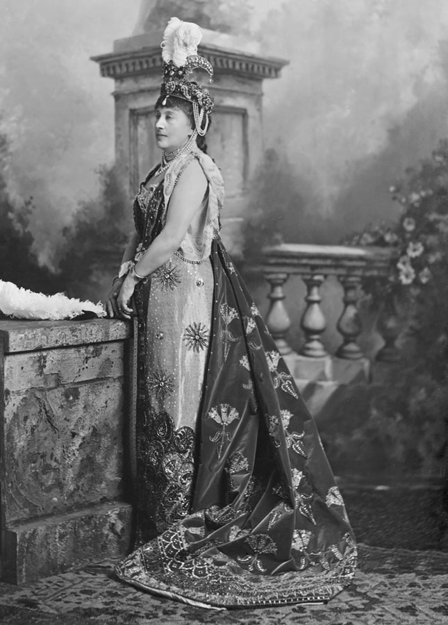Louise (Fredericke Auguste), Duchess of Devonshire, née Countess von Alten of Hanover (1832-1911).