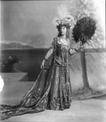 Daisy, Princess of Pless by Lafayette 1897, copyright V&A