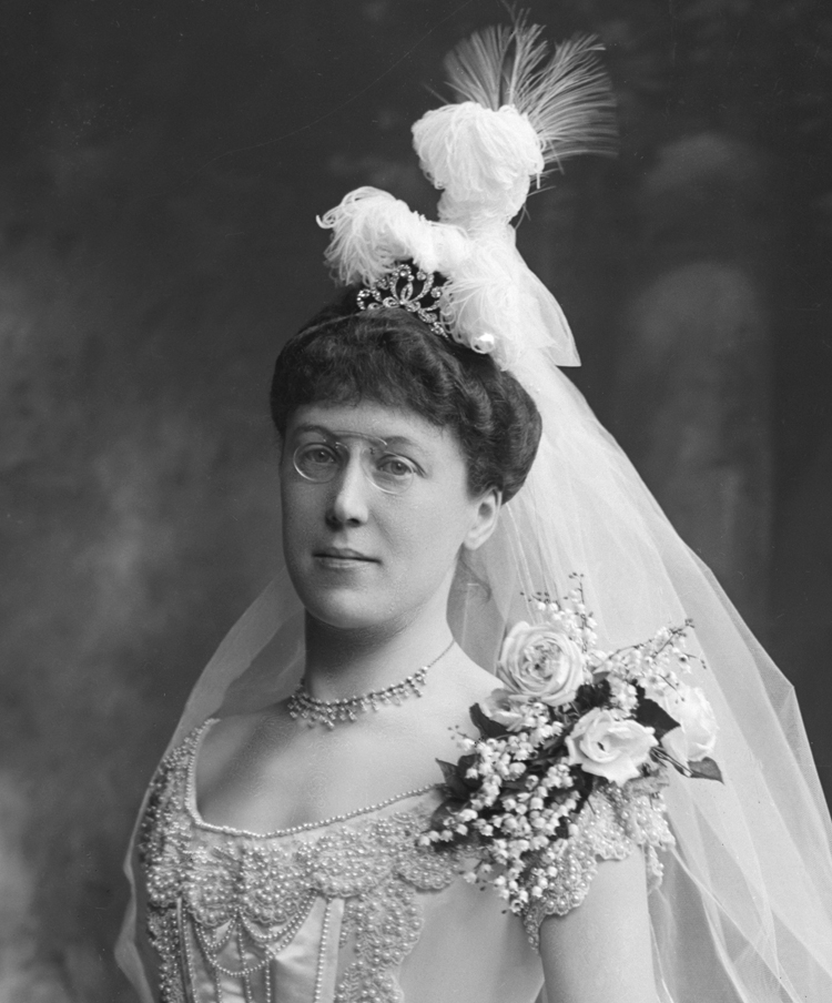 Lady Meiklejohn, née Maud Louisa Hamilton Beamish (b. 1869); m. (1893) Sir William Hope Meiklejohn, KCB, CMG (1845–1909).