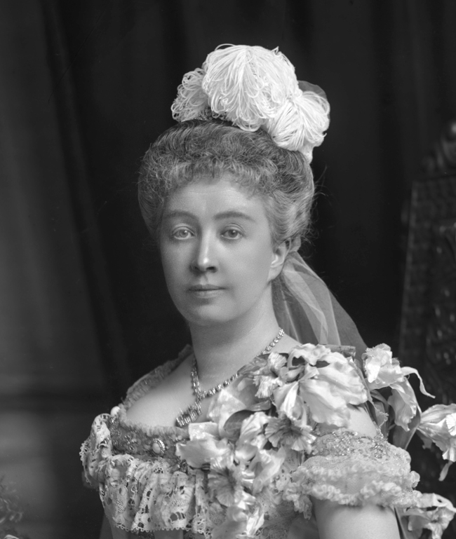 Mary Elizabeth, Baroness Boxall, née Lermitte ( ). 