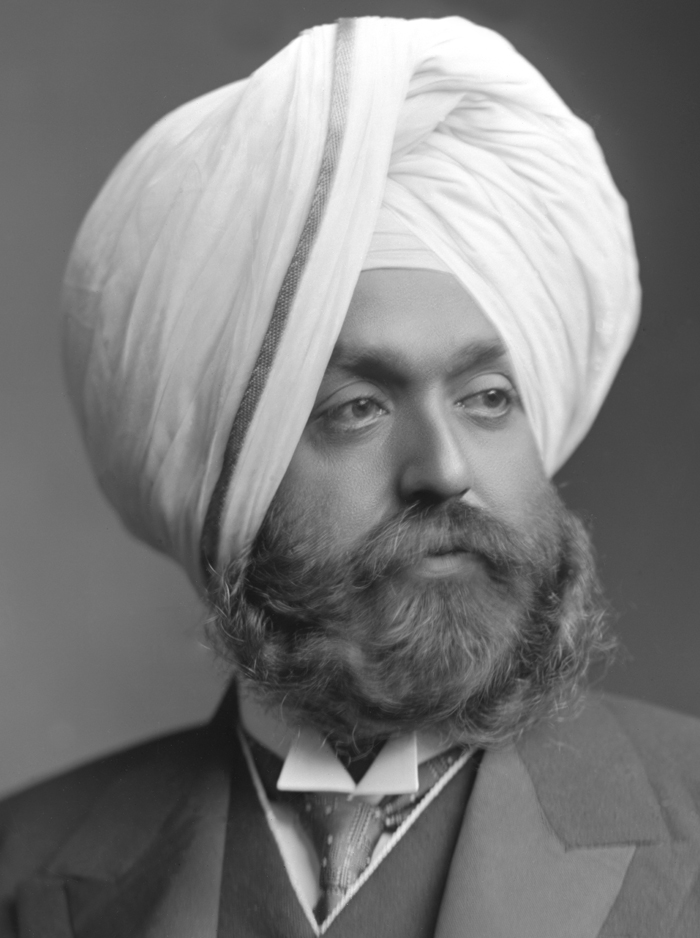 Colonel Farzand-i-Dilband Rasikh-ul-Itikad Daulat-i-Inglishia Raja-i-Rajgan Maharaja Sir RANBIR SINGH Rajendra Bahadur (1879-1948) 
