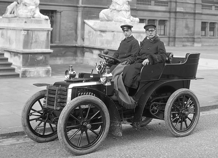 Sir Henry Thompson, 1st Bt. (1820-1904) & chauffeur. 