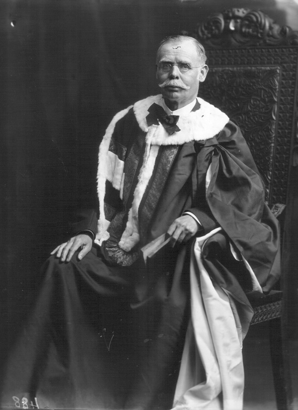 Thomas Shaw, Baron Shaw of Dunfermline, later 1st Baron of Craigmyle (1850-1937). 