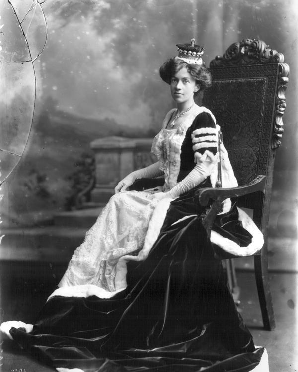 Agnes, Viscountess Bangor, née Agnes (Elizabeth) Hamilton (d.1972) 